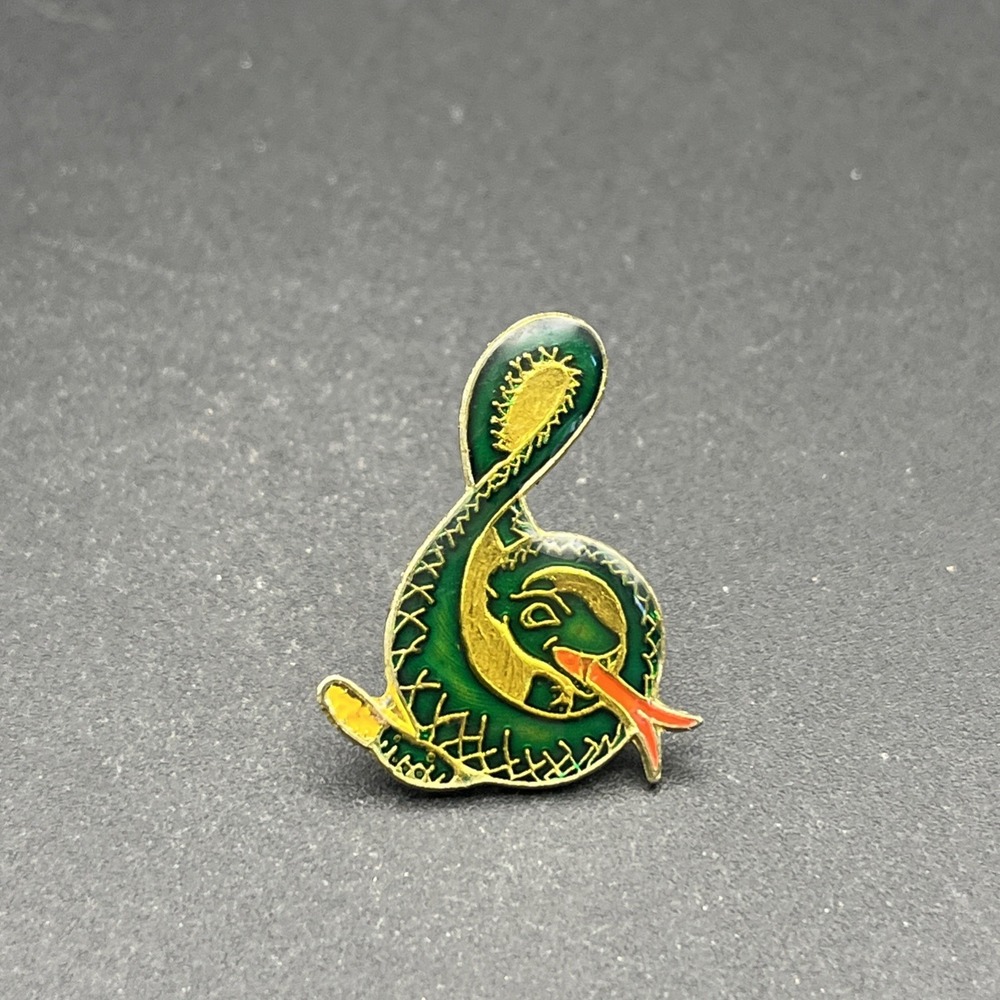 Green Snake Tongue Out Rattler Lapel Hat Pin